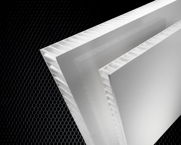 Lightweight fiberglass composite panels